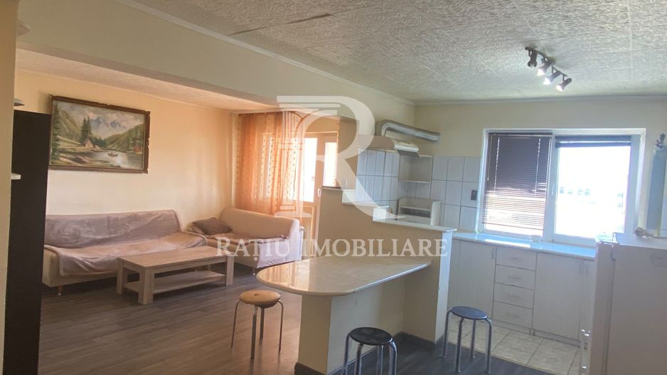 Apartament cu 3 camere de vanzare | Zona Nufarul | Oradea | - Poză 2