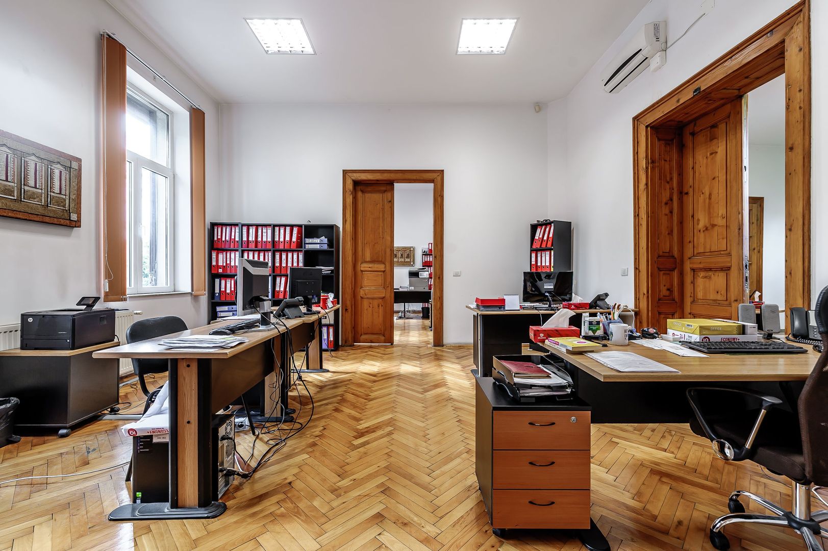 Proprietate Vândută! Spațiu de birouri pe strada Coșbuc. - Poză 3