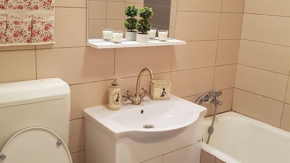 închiriez garsoniera Drumul Taberei - Poză 5