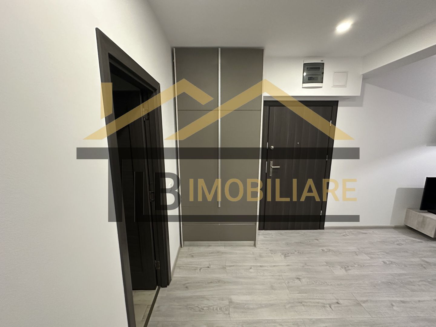 Apartament de 2 camere, 58mp, parcare, Zona Semi-Central - Poză 8