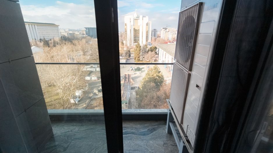De vânzare apartament, 2 dormitoare, str. Teatrală 3, Centru. - Poză 8