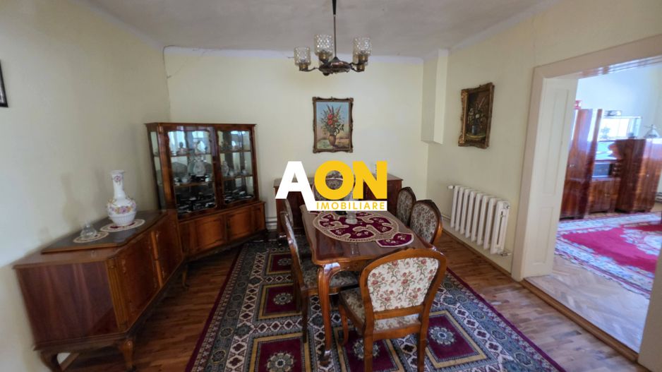 Casa cu 4 camere, 2024 mp teren, la asfalt, cu utilitati, Vintu de Jos - Poză 8