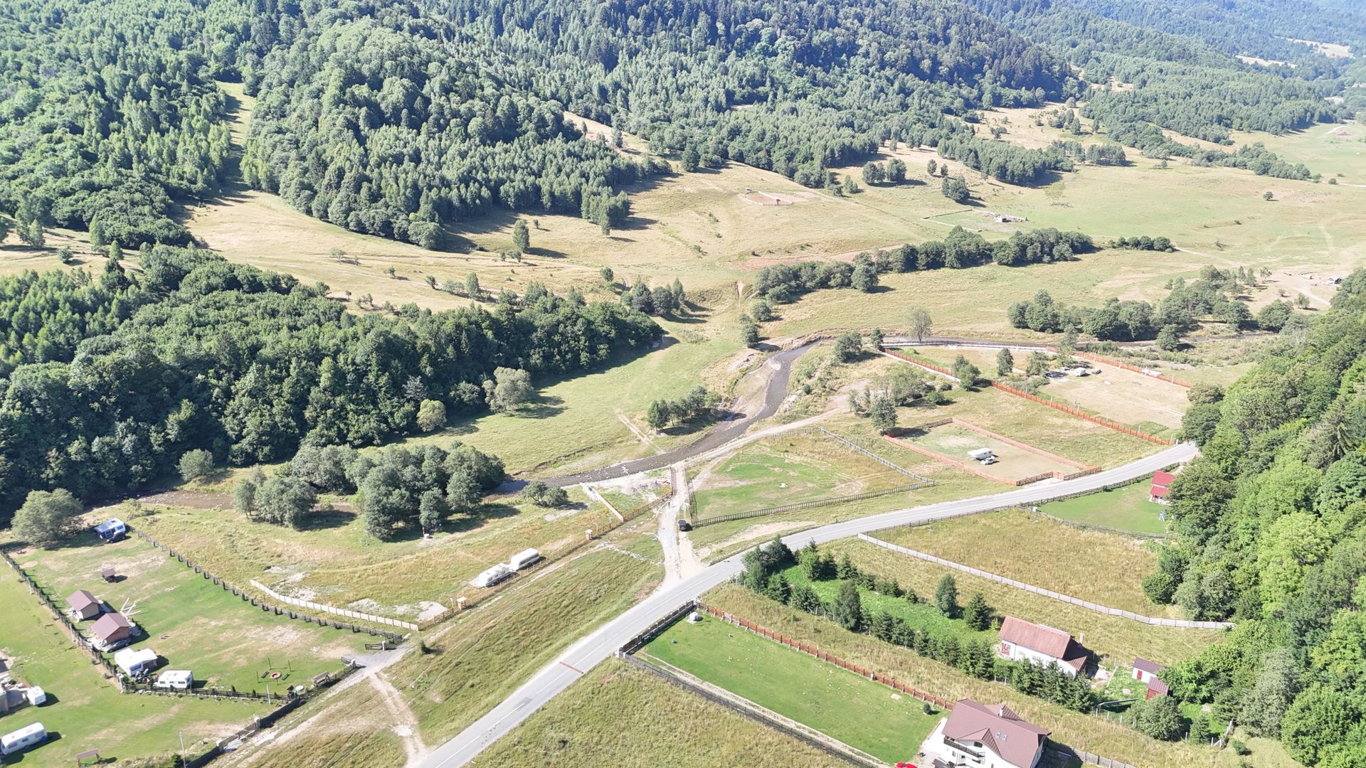 Teren intravilan - 1117 mp în Plaiul Foii - Poză 3