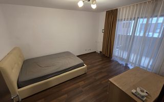 Garsonieră decomandată, disponibilă imediat–Metrou Apărătorii Patriei - Poză 1