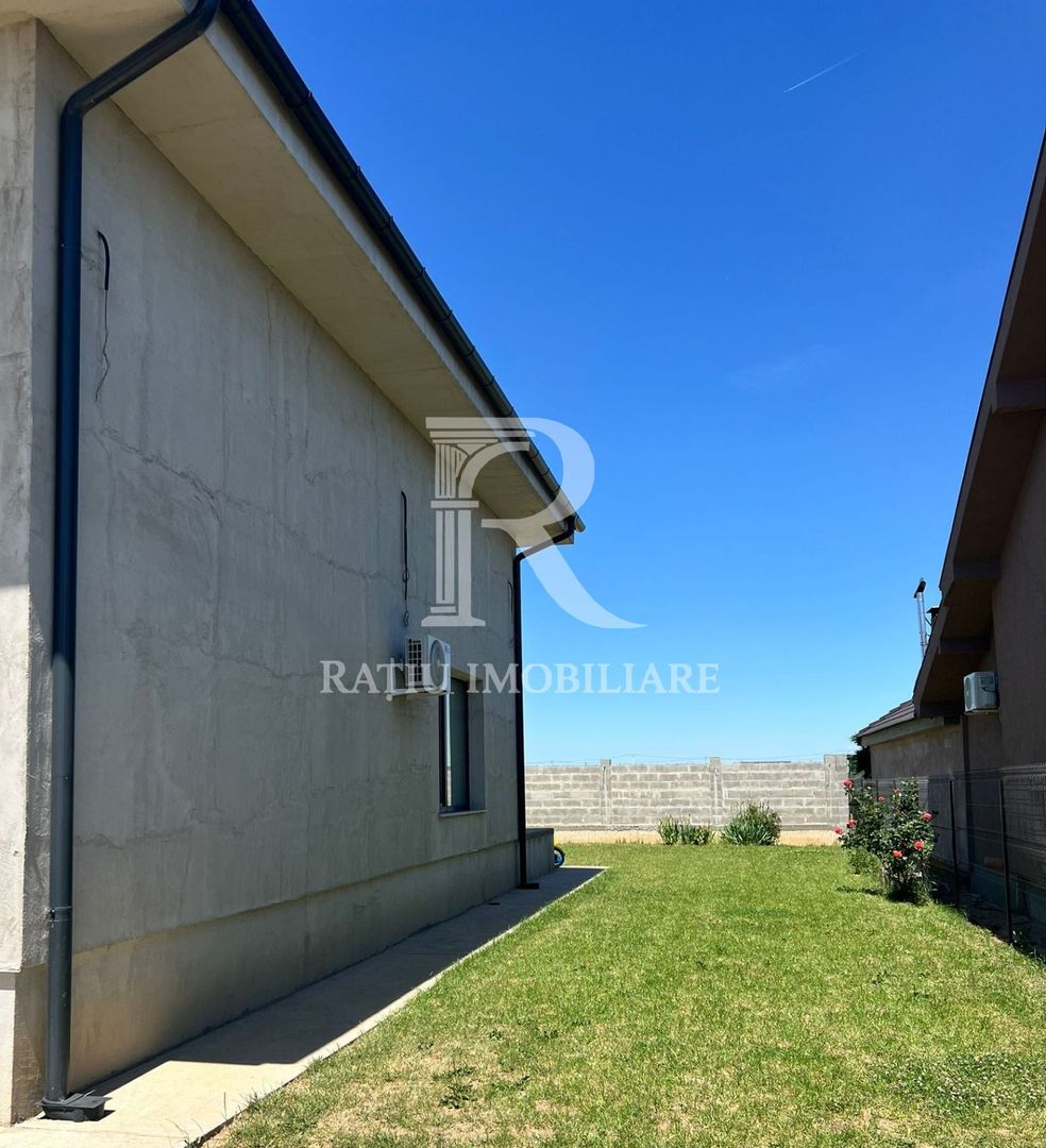 Casa cu 5 camere la cheie | Santandrei | Bihor - Poză 19