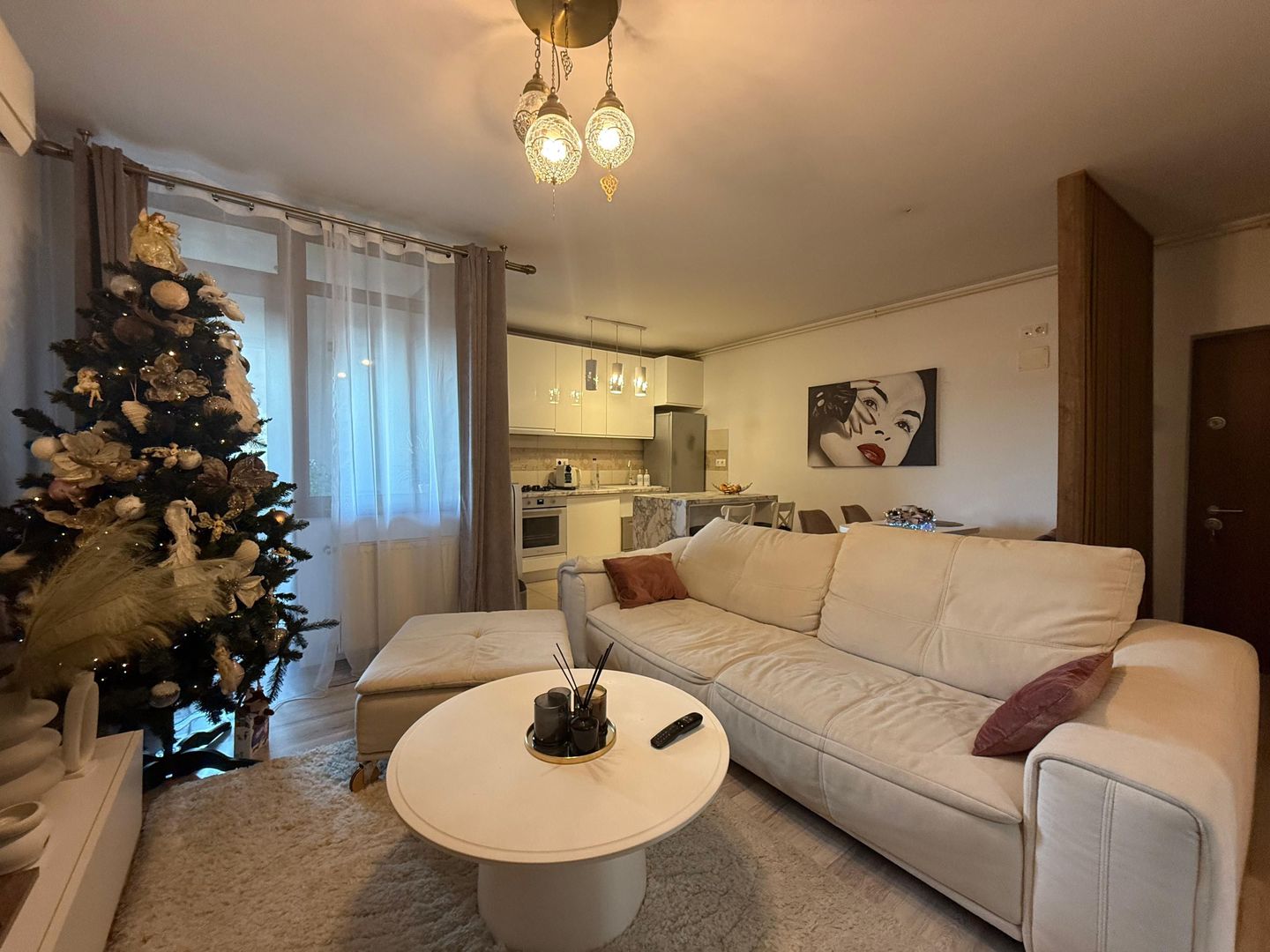 2 cam Modern | Metrou Brancoveanu | Prima inchiriere - Poză 1