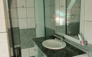 O proprietate Multiple Posibilități VANZARE sau INCHIRIERE - Poză 27