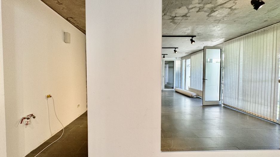 Spațiu de birouri în zona Centrală - 2 locuri de parcare proprii - Poză 7