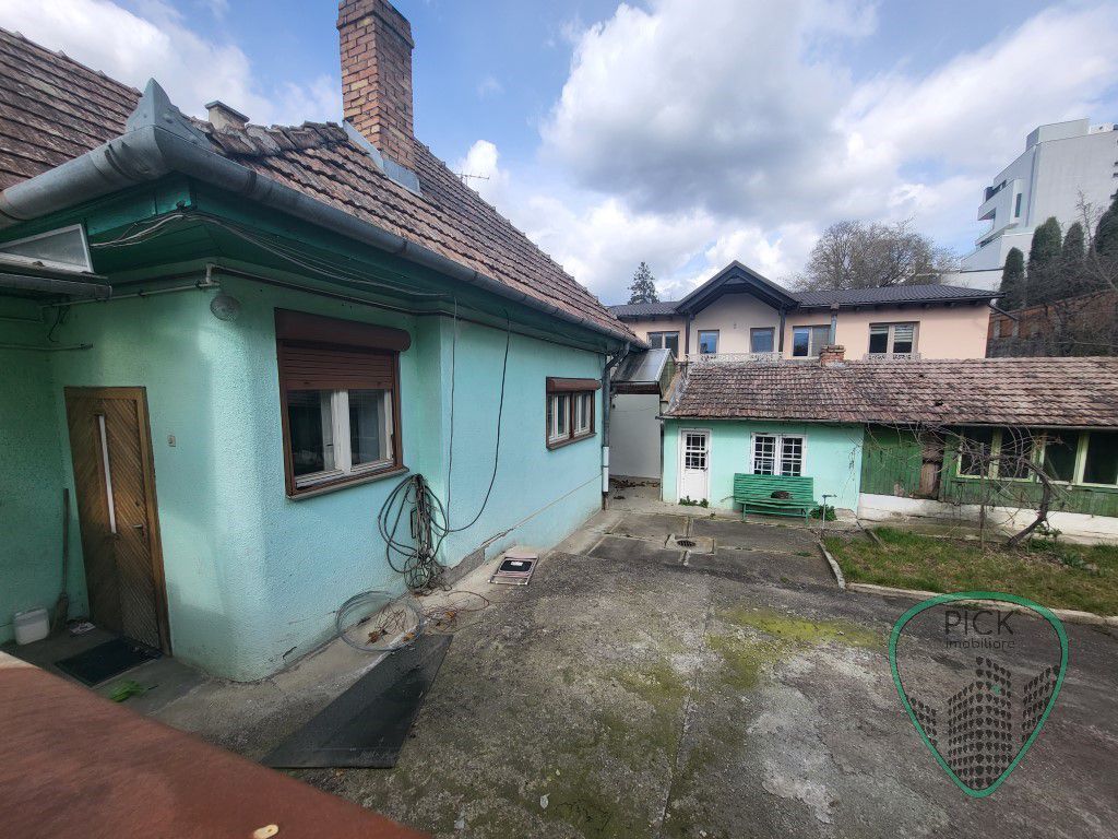 P 1089 Casă cu 2 camere în Târgu Mureș, zonă Semicentrală - Poză 1