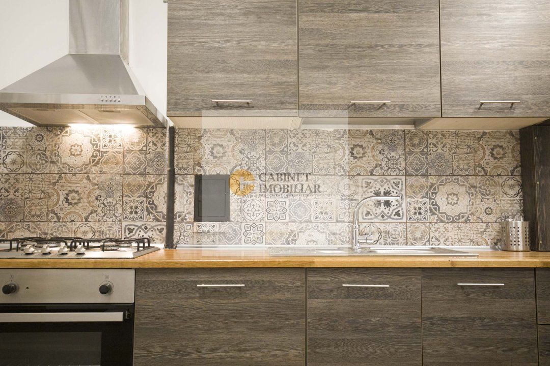Apartament Central |  4 Camere  Spațiu Generos |  Ideal Investitie - Poză 8