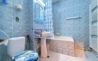 Apartament 3 camere, decomandat, etajul 3/4 - Cisnadie - Poză 8
