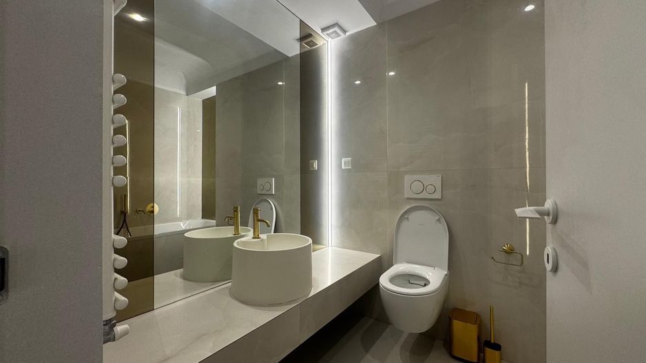 Apartament 2 camere Cortina North parcare inclusa - Poză 6