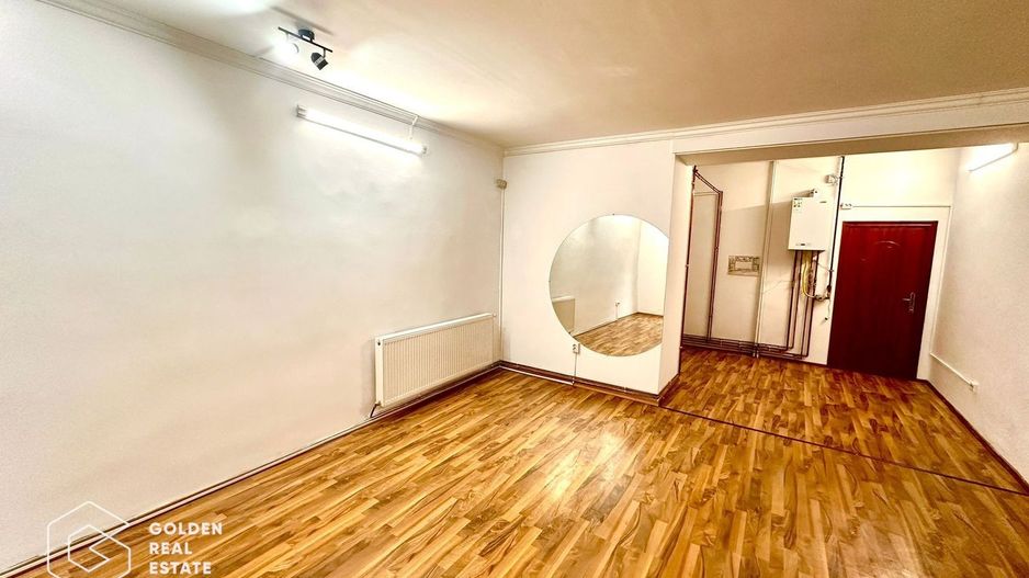 Spatiu comercial central, parter, 75 mp, centrala termica - Poză 2
