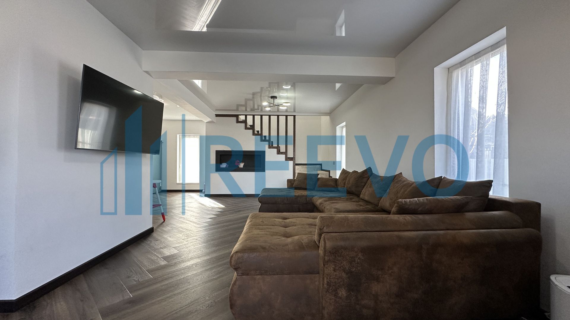 Casă/Vilă premium de vânzare, Hemeiuș, Bacău - Poză 2