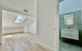 Penthouse 5 camere - 3 bai, terasa, intabulat  (91Q-Mo-ap.7) - Poză 15