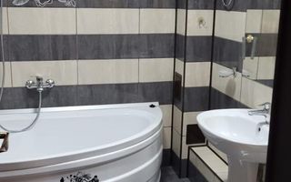 De Vanzare Apartament 3 camere in Vila Sebastian sect 5 - Poză 13