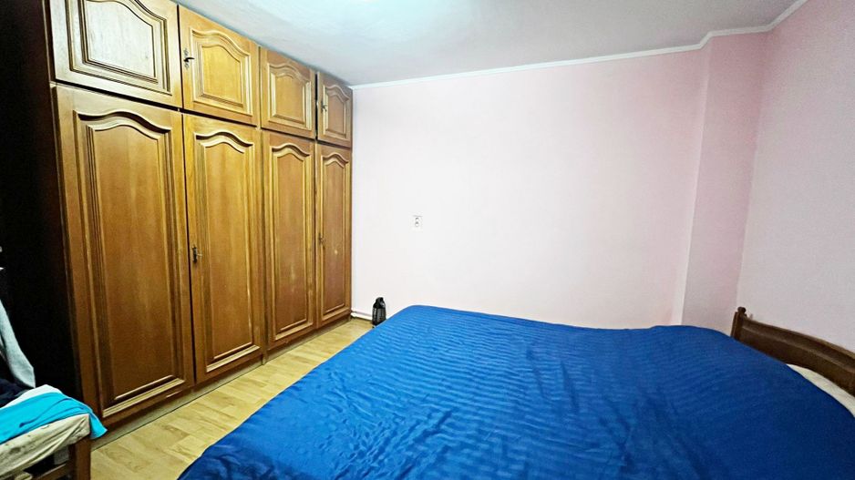 Casa de vanzare Ultracentral in zona Decebal, Oradea - Poză 12