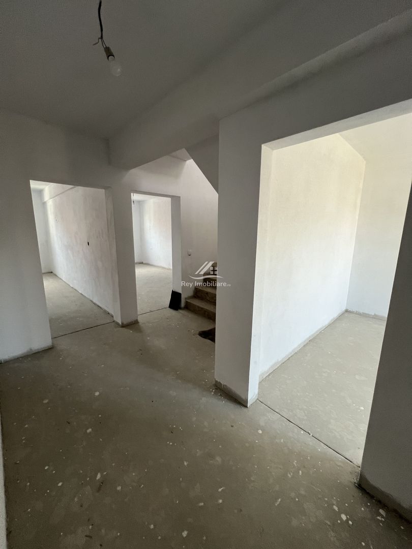 Duplex Modern și luminos 6 cam. la vânzare în Șelimbăr zona Trifoiului - Poză 24