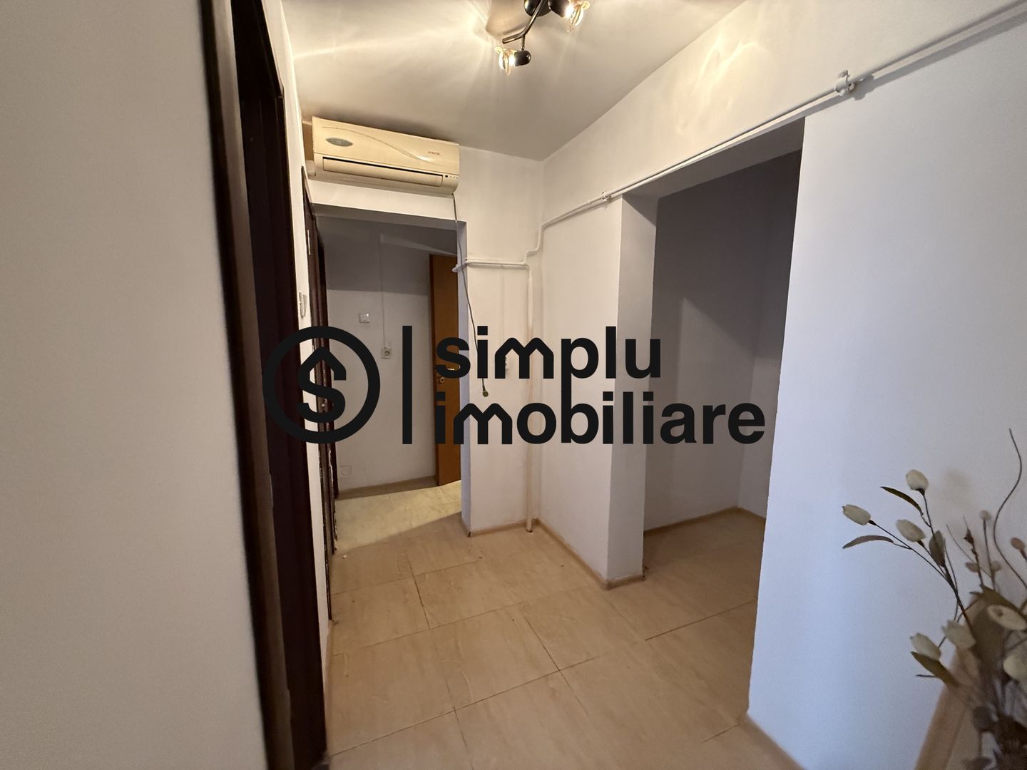 Apartament decomandat-cartier Lapus - Poză 2