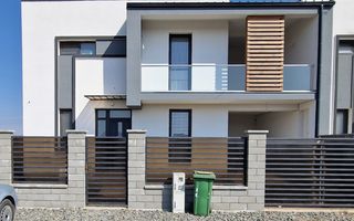 Casă duplex SMART de vânzare – complet mobilată - Cartier Europa - Poză 4