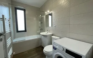Casă / Vilă cu 4 camere de închiriat - Dezmir - Poză 16
