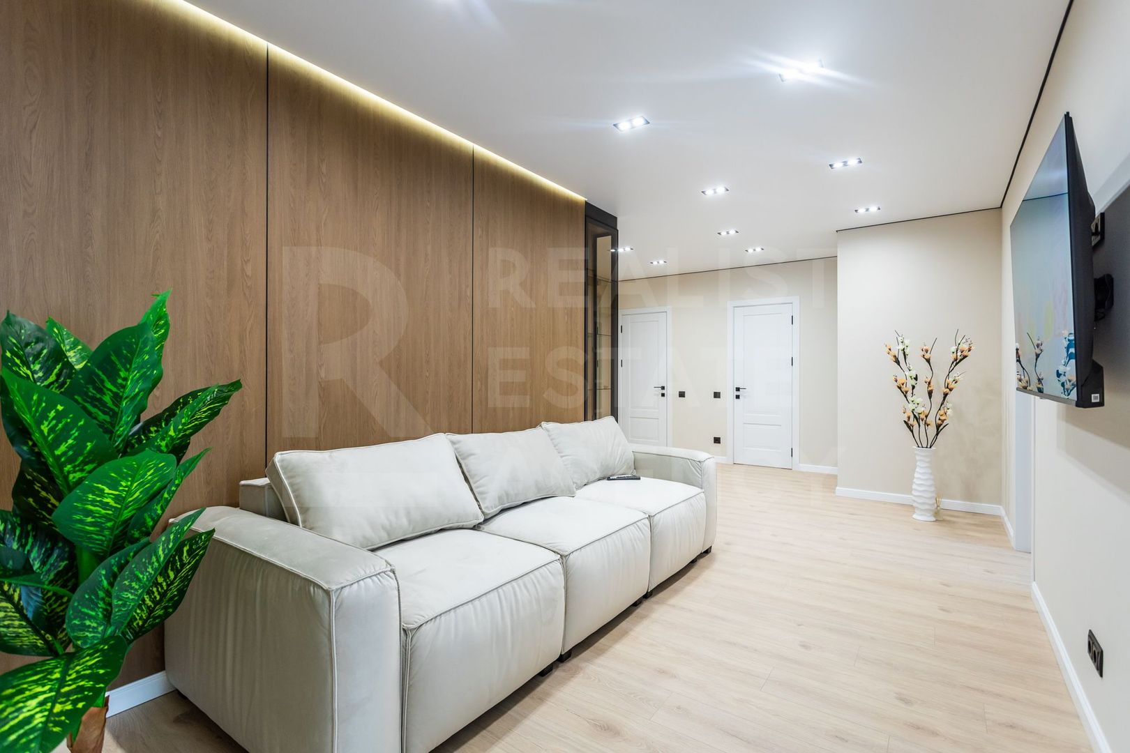 Vânzare, 3 camere, Strada Nicolae Milescu Spătarul, Ciocana - Poză 5