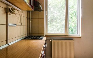 Apartament renovat cu 2 camere langa metrou de închiriat - Poză 15