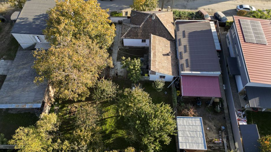 Teren intravilan între case în Șega - Poză 4