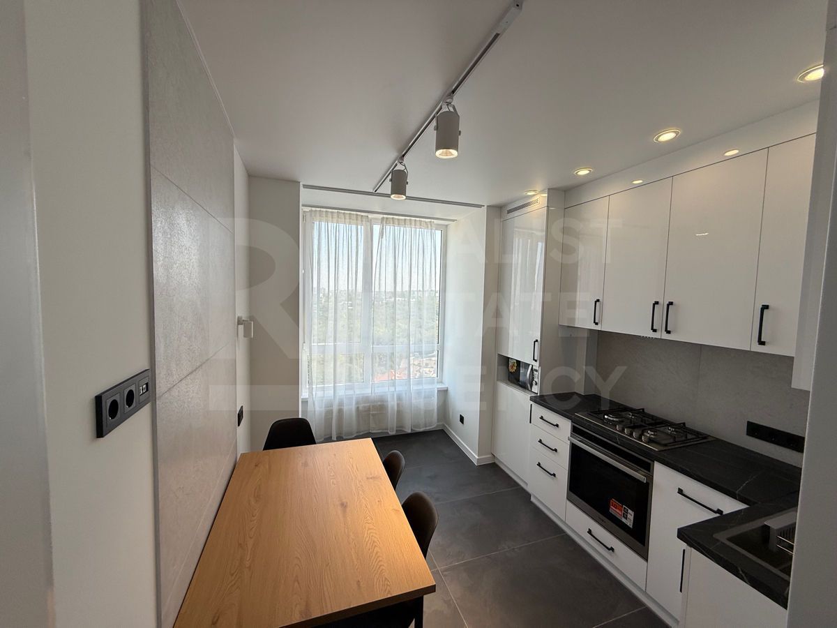 Chirie, apartament, 2 camere, str. Nicolae Testemitanu, Botanica - Poză 3