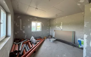 Viața la casă, liniște și munți la orizont – Duplexuri noi în Mohu - Poză 20