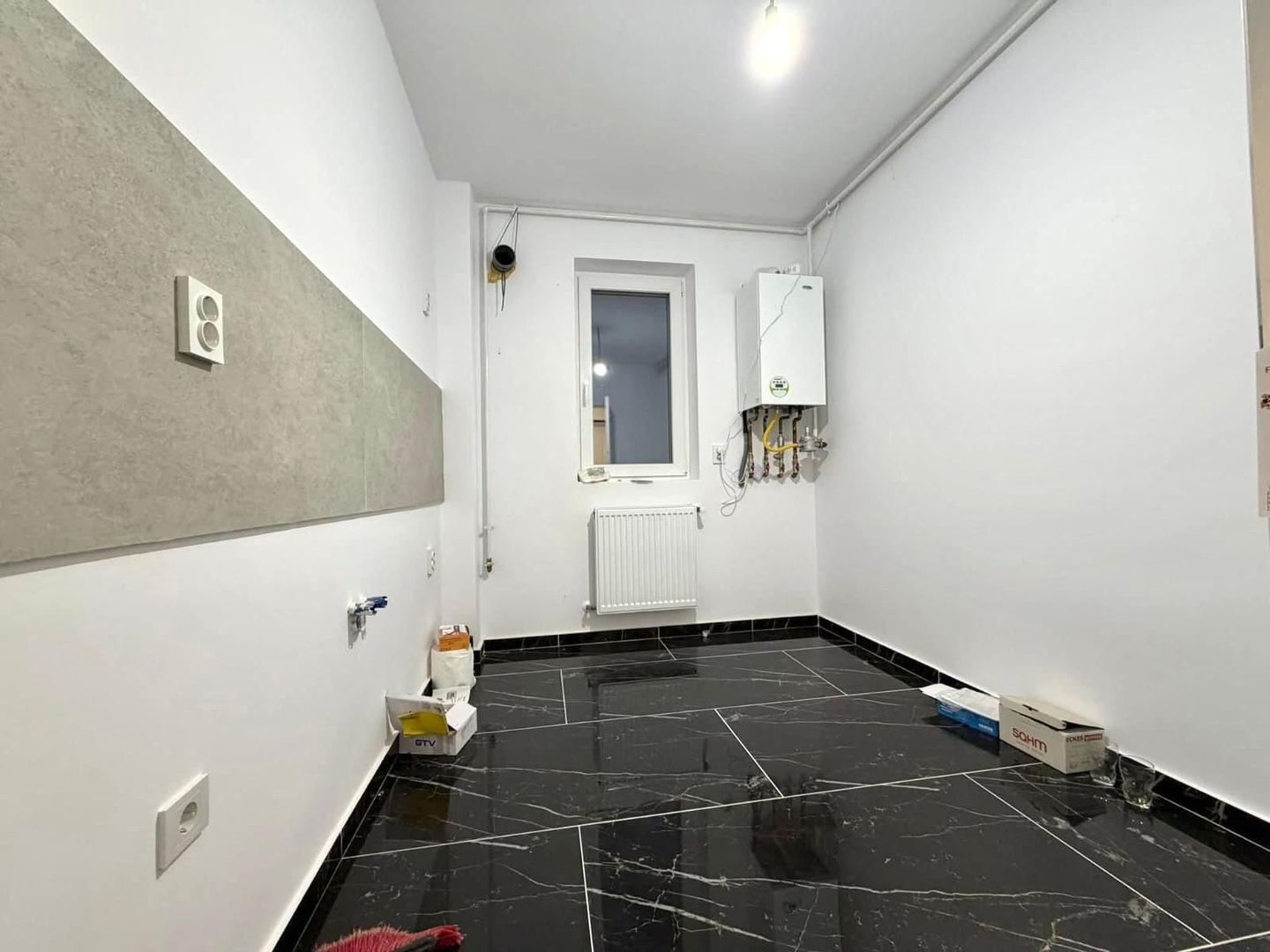 Apartament 2 camere - 2 locuri de parcare - Giroc - Poză 3