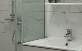 Apartament 1 Camera I Decomandat I Etaj 2 I Lazaret - Poză 6