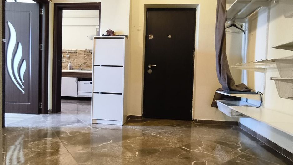 Apartament 2 camere Dec 58 mp+ loc de parcare Cug Capitol 92000 euro - Poză 7