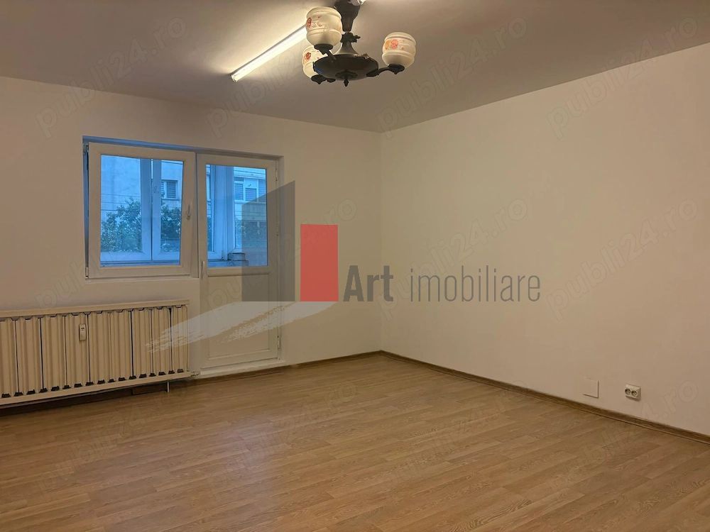 APARTAMENT  2 CAMERE  SEBASTIAN - Poză 3