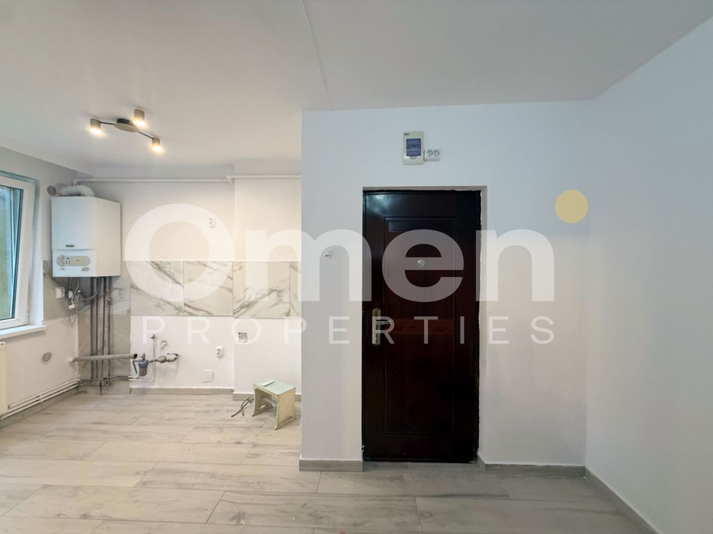 Apartament 2 camere | George Cosbuc | Pentru locuit sau cabinet de avocatura - Poză 2