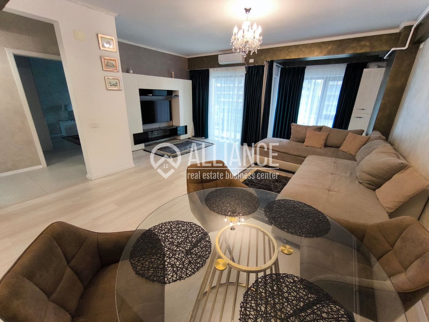 MAMAIA apartament superb cu 2 camere! - Poză 2