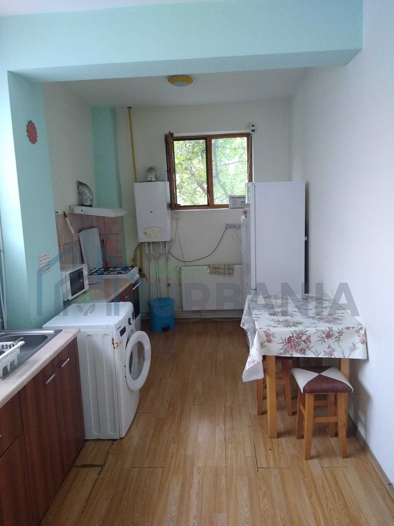 Cameră cu baie proprie în vilă, cartier Bucium, Iași - Poză 4