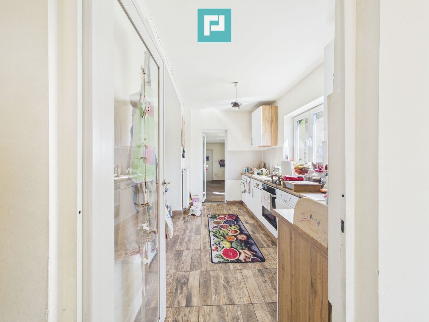 Casă individuală P + E | Spațioasă | Săcălaz | - Poză 22