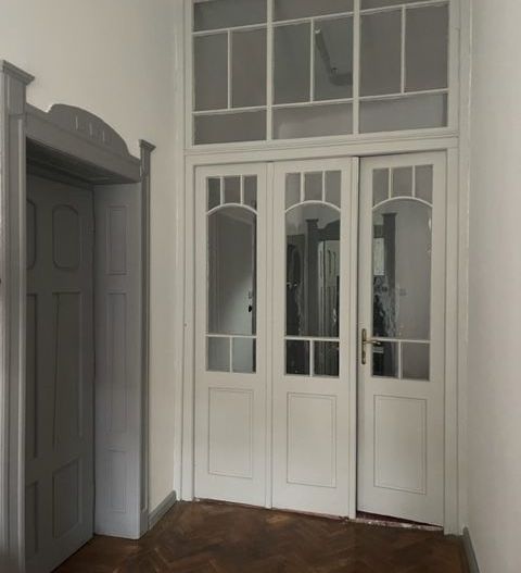 Casa de vanzare, ultracentral/ zona Parcului Bratianu- 370.000 eur neg - Poză 8