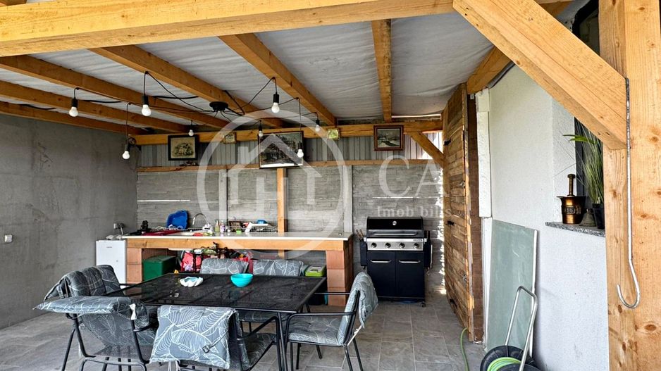 Casă de vânzare cu 3 camere si o anexa  in Sântandrei, Bihor - Poză 6