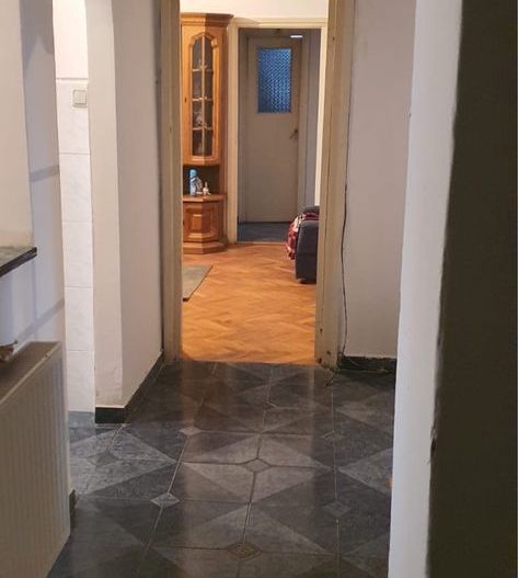 BRASADAS vinde ap 3 cam etaj 4/4 in Micro 16. - Poză 4