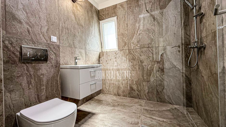Apartament 3 camere, finisat modern, in Baciu, zona Petrom - Poză 9