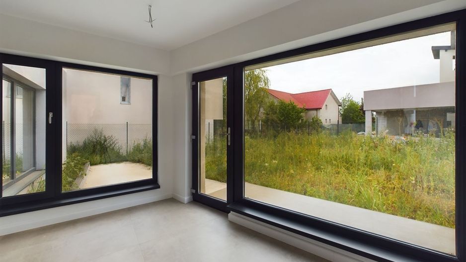 Complex Rezidențial de Lux pe Malul Bălții Corbeanca - 32 de Case - Poză 1