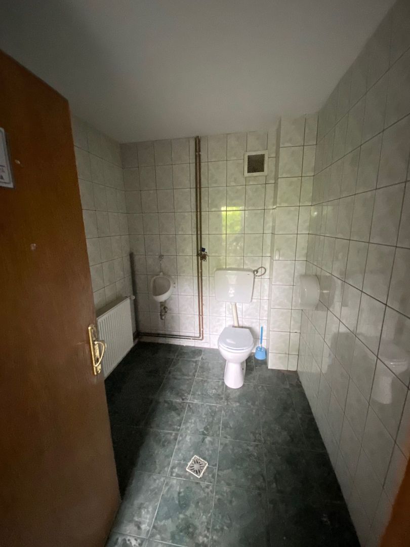 Hala 700mp  - 1040 mp cu spatiu de birouri zona de S - Poză 6