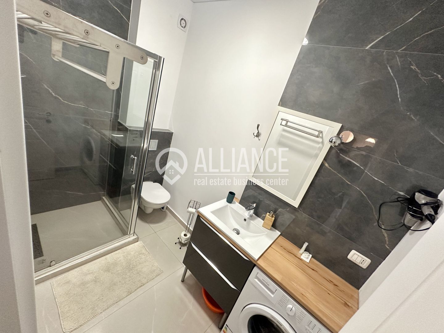 Apartament terasă panoramică de 24 m2 | piscină rooftop | la 5' mare - Poză 8