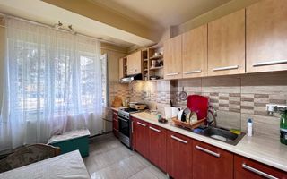 De vanzare | 3 camere | parter | 70 mp | Zona Albina. - Poză 1