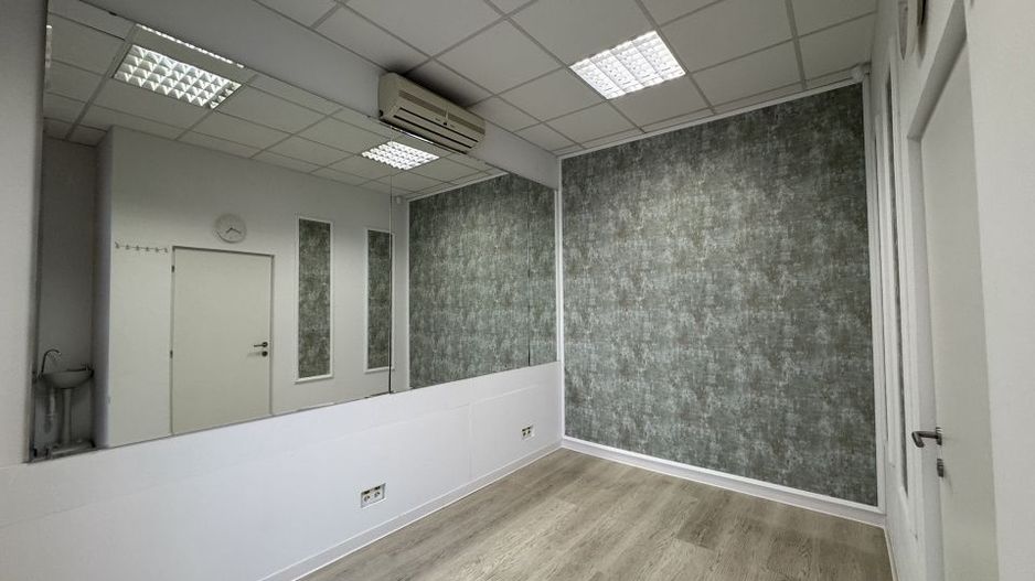 Spatiu servicii, birouri, Zona Modern. Comision 0 - Poză 13