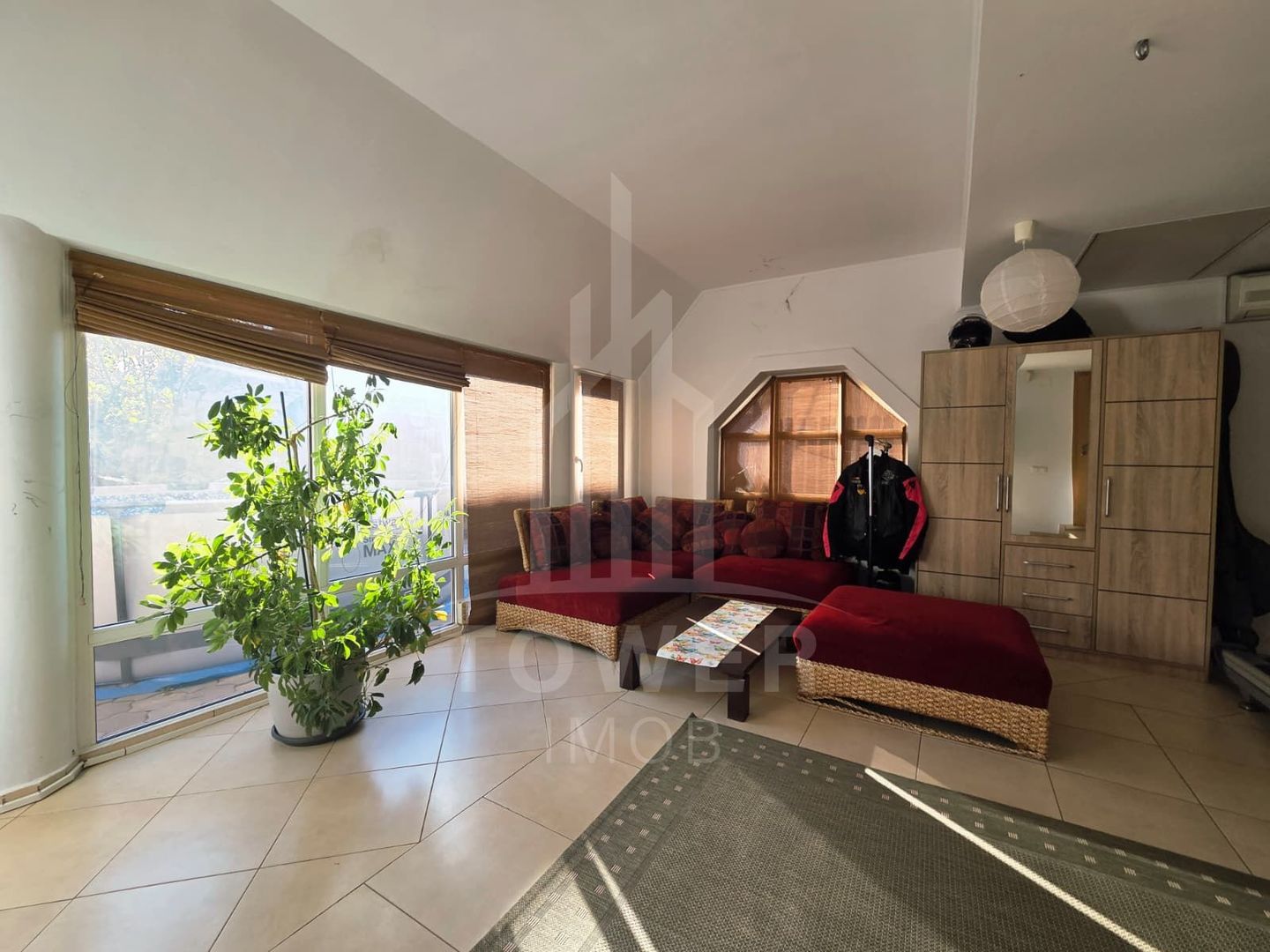 Casă modernă de vânzare în Șelimbăr – zonă Brana - Poză 13