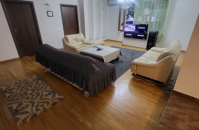 Apartament 5 camere 161 mp, zona Decebal, bloc 2006, curte, ideal investitie - Poză 6