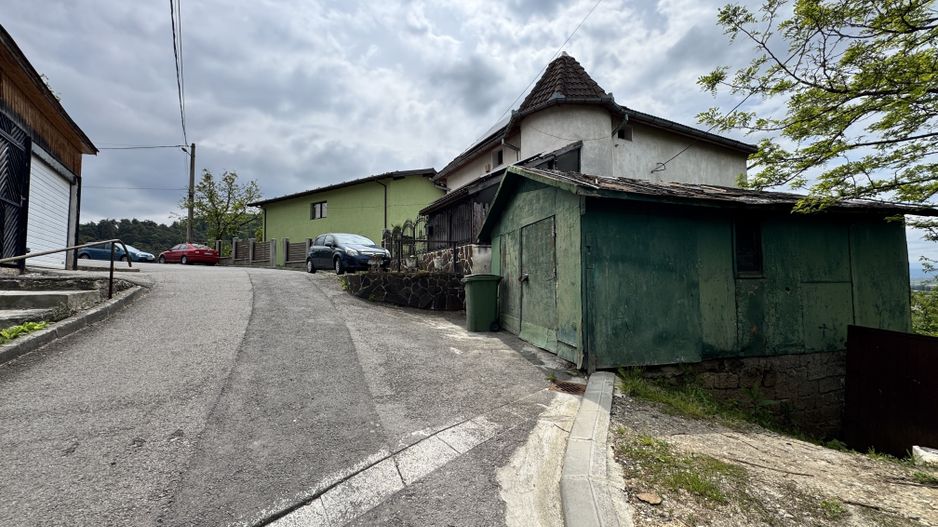 Apartament cu 2 camere in casa in Blumana, Brasov - Poză 27